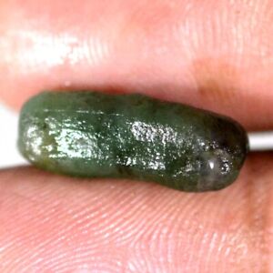 6.50 Cts 100% Natural Fabulous Green Emerald Faceted Rough 07x17x05 mm Gemstone