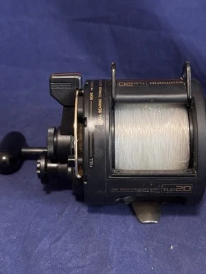 Shimano TLD20 Lever Drag Saltwater Reel 4 Ball Bearings Baitcasting Trolling - Image 1 of 4