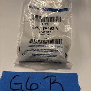 Genuine Ford Radiator Upper Bracket 6E5Z-8A193-A Fits 2006-2009 Fusion Milan - Picture 1 of 3