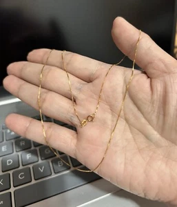 18k Rose Gold Box Chain Very Light Weight Chain 18 Inches, 0.94g Total Weight - Picture 1 of 4