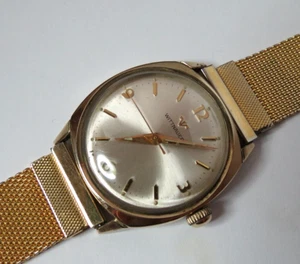 VTG 1950'S SWISS MEN WITTNAUER 17'J GOLD FILLED BEZEL MANUAL WRISTWATCH RUNS - Picture 1 of 8