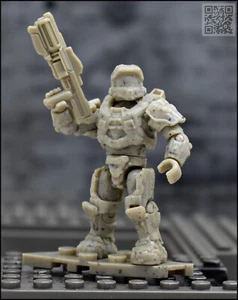 HALO MEGA CONSTRUX BLOKS UNSC STONE MASTER CHIEF STATUE MINI FIGURE FOXTROT - Picture 1 of 5