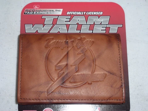 TAMPA BAY LIGHTNING  Leather TriFold Wallet   NIP   br1 Cover