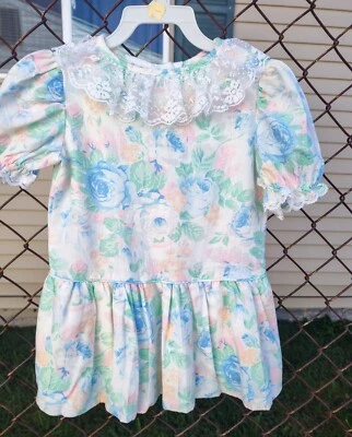 Vestido de festa rosa multicolorido feminino Jane Darling com gola de renda: tamanho 4 - Imagem 1 de 2