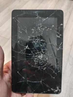 Amazon Tablet Will Charge Need Repairing - Image 1 of 4