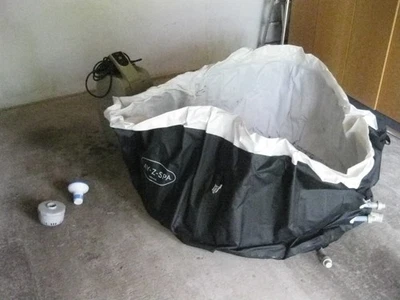 Bestway Whirlpool lay-z-spa miami - Bild 1 von 4