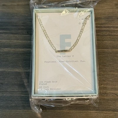 Collar para mujer A New Day enchapado en oro 14k flash-monograma letra "F" sellado Foto 1 de 4