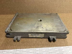 P28 Honda Civic 92-95 USDM ECM ECU 37820-P28-A02 OBD1 D16Z6 Vtec - Picture 1 of 8