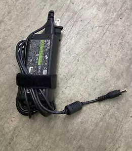 Genuine Sony VGP-AC16V8 AC Adapter 16V 4A 65W Charger for Sony VAIO - Picture 1 of 3