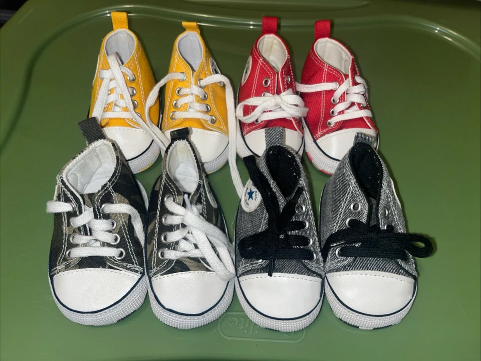 Lote de zapatos Carter para bebé niño talla 1 Foto 1 de 4