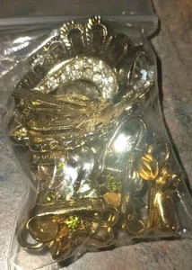 Mystery Clip-in Earrings Lot - Picture 1 of 2