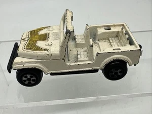 1981 ERTL Dukes of Hazzard DAISY DUKE Golden Eagle Jeep CJ Diecast 1:64 Vintage - Picture 1 of 8
