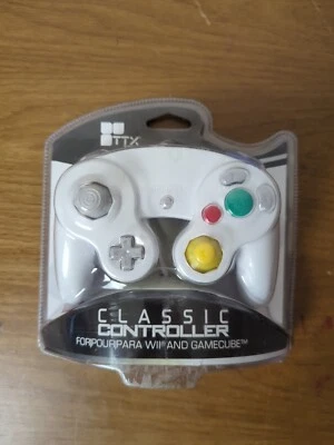 TTX Tech Classic Controller Wired White for Nintendo Wii Gamecube 3rd Party - Image 1 of 3