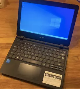 Acer Aspire ES1-132 11" Laptop - Intel Celeron - 4GB Ram - 32GB SSD - Picture 1 of 9