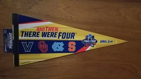 2016 Final Four 12x30 Premium Pennant 4 Team Villanova Oklahoma Syracuse UNC Cover