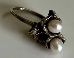 Antique Vintage Cocktail  Silver Ring With Two Pearls Set In Silver Flowers - Picture 1 of 5