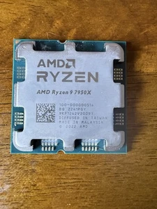 Ryzen 9 7950X - Photo 1/2