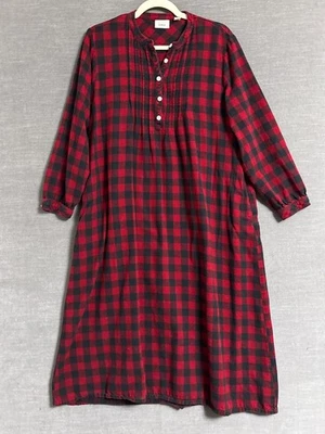 LL Bean Flannel Gown S Petite Red Black Buffalo Plaid Pockets PJs Pajamas Sleep - Image 1 of 4