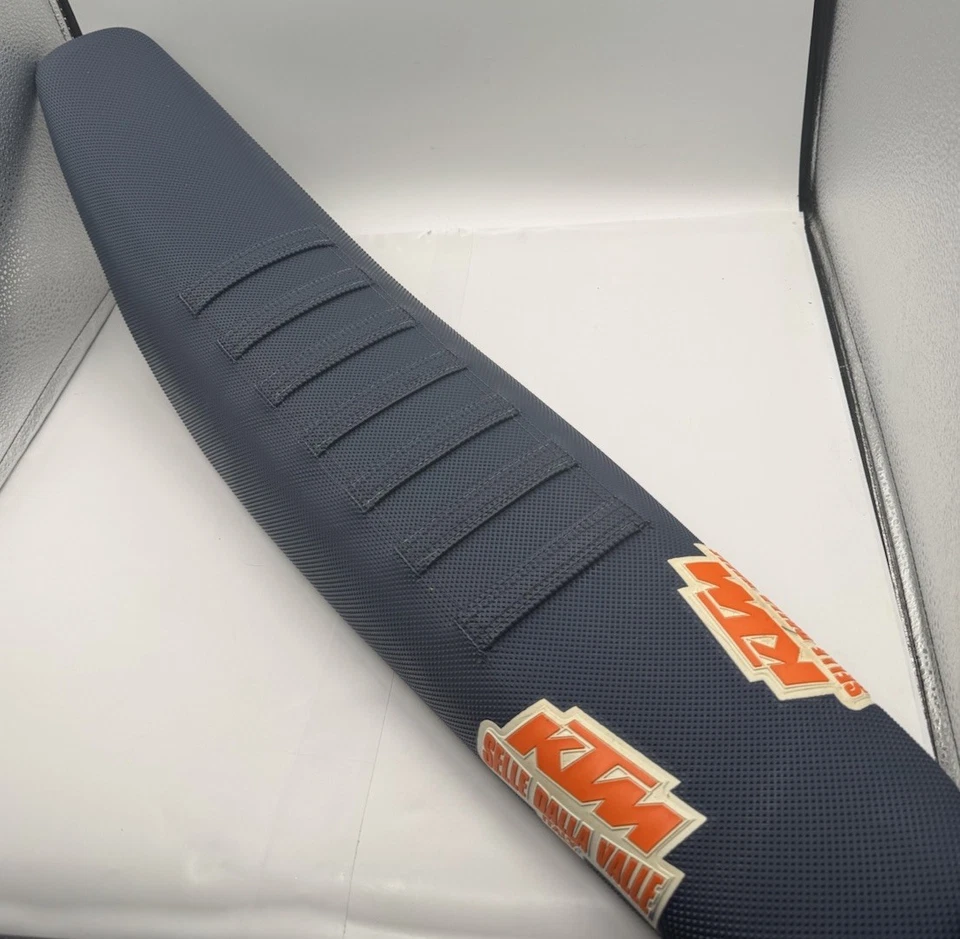 KTM Factory Racing SEATMX/ENDURO 2019-2023 - 79107040100 - Image 1 of 4