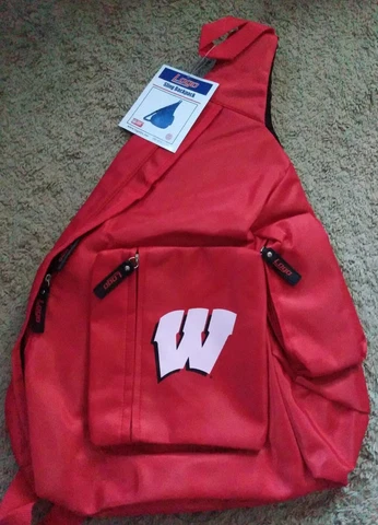 Wisconsin Badgers Sling Bag Backpack 19"x12"×6" Cover