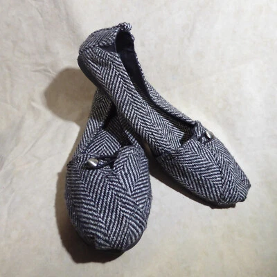 🩰 Faded Glory Classic Slip-On Flats sz 10 M Gray Herringbone Tweed Fabric - Image 1 of 4