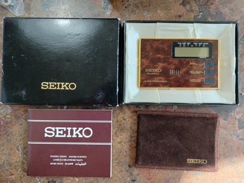 Seiko Quartz Alarm Chronograph Travel Alarm Clock Tested Working Cover
