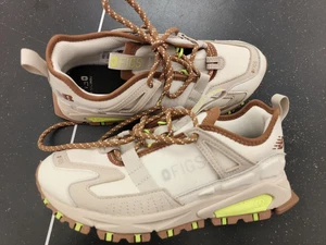 New Balance Figs X-Racer Utility US Size Mens 7 Women’s 8.5 NO REMOVABLE POCKETS - Picture 1 of 17