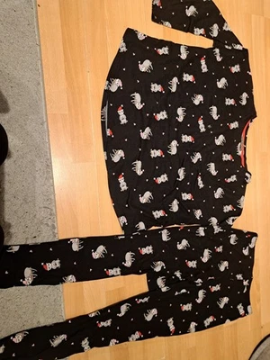 NEW LOOK Womens Black Christmas Sloth Pyjamas Size Uk S Vvgc - Image 1 of 4