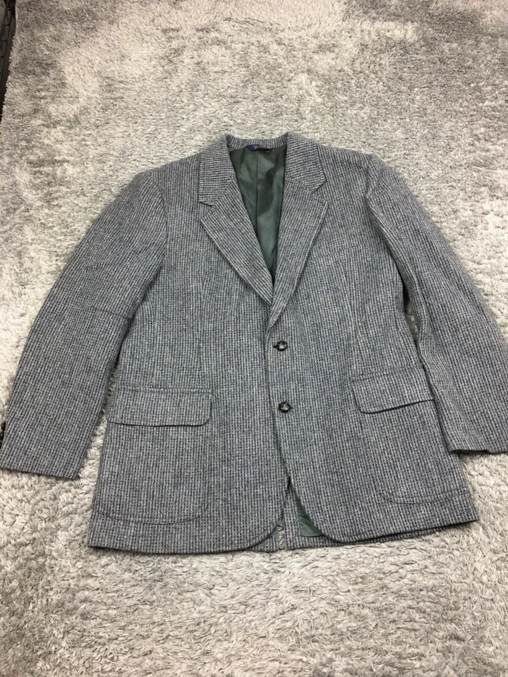 Vtg Pendleton Wool Tweed Blazer Mens Size 44 Gray 2 Wood Buttons Jacket - Image 1 of 4