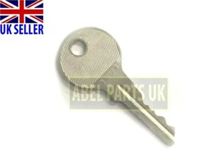 JCB PARTS - KEY FOR JCB FASTRAC 130,145,150, 3CX, ROBOT ECT (PART NO.122/06801) - Picture 1 of 1