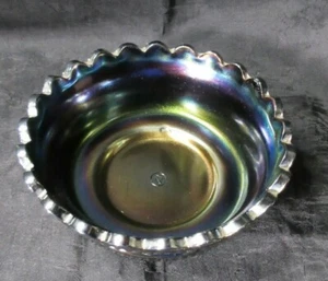 NORTHWOOD PURPLE ROUND SCALLOP CARNIVAL GLASS STORY BOWL VINTAGE - BEAUTIFUL - Picture 1 of 9