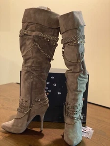 Rock Candy by Zigi Taupe Suede Embellished Boots Size 8M EUC - Picture 1 of 12