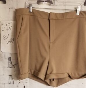 Womens Forever21 plus size khaki color cuffed shorts sz 1X