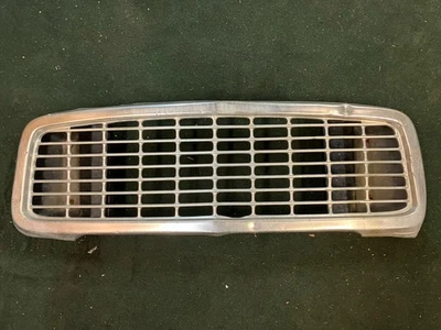 Grelha 59-60 International Harvester AB AM B-Series USADA - Imagem 1 de 4