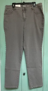 Style & Co Slim Leg-High Rise-Tummy Control Jeans | Whisper Grey | 16W | Neu mit Etikett - Bild 1 von 7