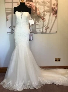 25 🟠 Menorca by Pronovias | RRP £1840 | Size 12 | Ivory Lace Wedding Dress - Picture 1 of 10