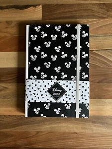 Disney Mickey & Minnie Mouse Premium Lined A5 Hardback Notebook New - Picture 1 of 4
