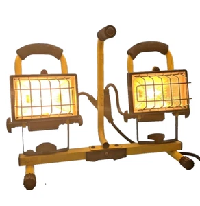 Stanley Portable Multi Directional 250W Corded Worklight - Picture 1 of 7