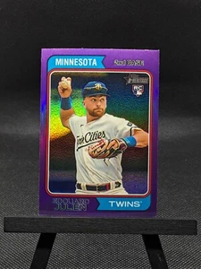 2023 Topps Heritage High Number Edouard Julien Purple Chrome Refractor RC #589 - Bild 1 von 2