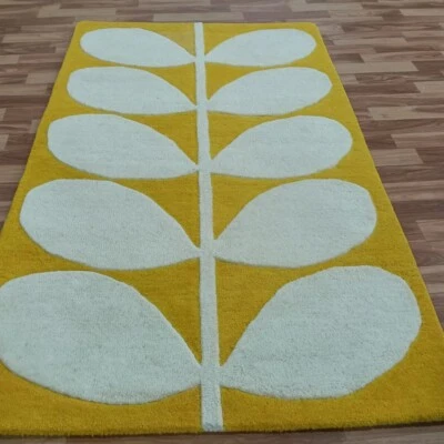 Yellow/White  Floral Hand Tufted 100 % NZ Wool Area Rug For Bedroom - Image 1 of 4