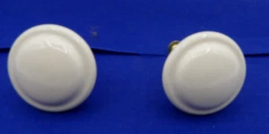 Ceramic Cabinet Knobs Cream Round 1 1/2" diam. Set of 2 knobs with screws - Picture 1 of 3