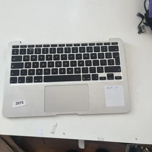 MacBook Air 11" A1370  Palmrest Top Cover Keyboard SKU 2075 K2 - Picture 1 of 2