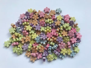 100 Acrylic Pastel Flower Beads - Plants - 9mm - Mixed Colours - Picture 1 of 1