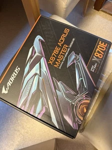 Gigabyte X870E AORUS Master Mainboard Schwarz ATX Sockel AM5 - Bild 1 von 8