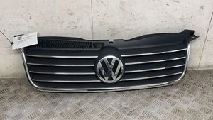 VOLKSWAGEN PASSAT SPORT TDI SALOON Doors 2000-2005 DRIVERS GRILLE SILVER - Picture 1 of 8