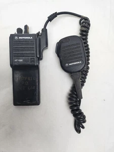 Radio FM HT 1000 HT1000 Handie-Talkie H01UCC6AA3DN 800 MHz con micrófono - Sin batería - Imagen 1 de 16