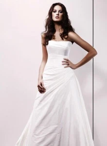 Suzanne Neville wedding dress Silk labelled sz18 - Picture 1 of 12