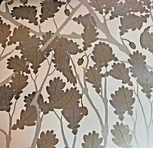 Approx. 20.5”x 20ft Unused Forest Leaves Acorns Silver Beige & Gold Wallpaper - Picture 1 of 4