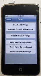Apple iPod Touch 2nd Generation A1288 EMC2341 8GB Black/Silver Back - Picture 1 of 6