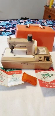 Singer Sew Handy Electric Toy Childs Sewing Machine Mini Orange Vintage 1961 - Image 1 of 4